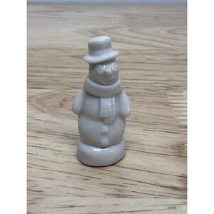 Wade England Porcelain Snowman Miniature Figurine Red Rose Whimsies Calendar #AA